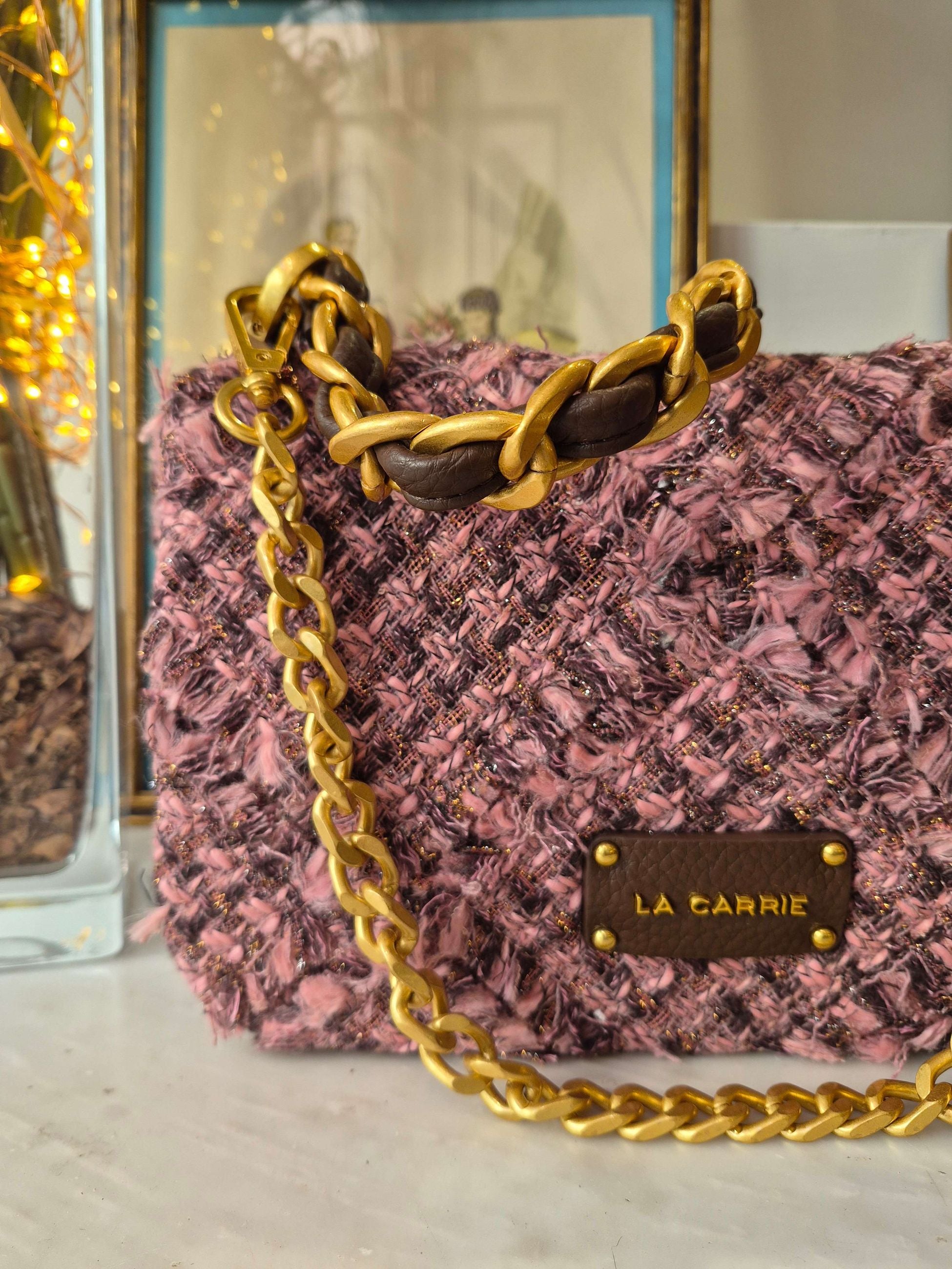 CROSS MED.ISABEL BOUCLE' - La Carrie Bag