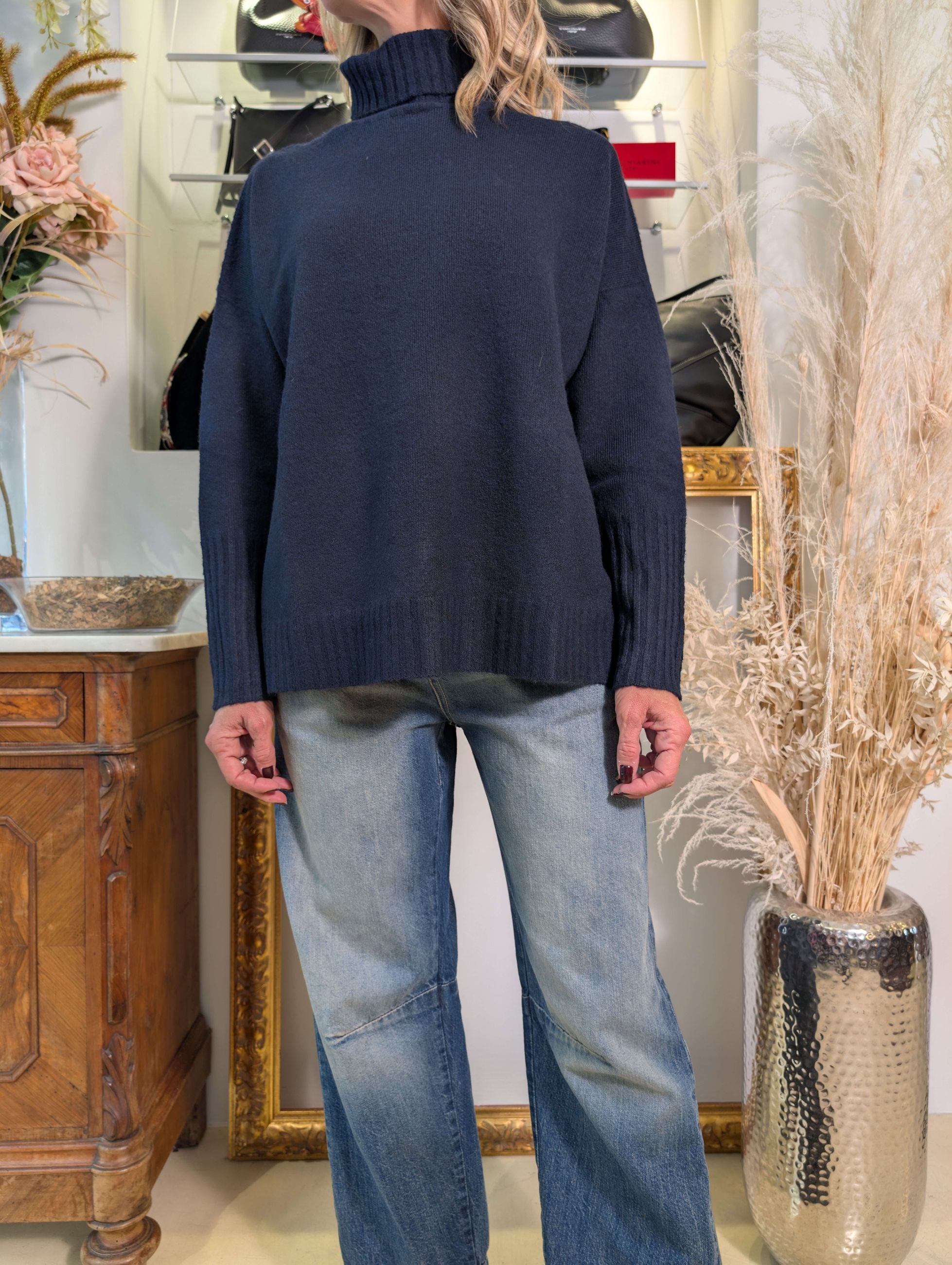 Maglia collo alto in bouclé - SHE_FLORENCE_LAB