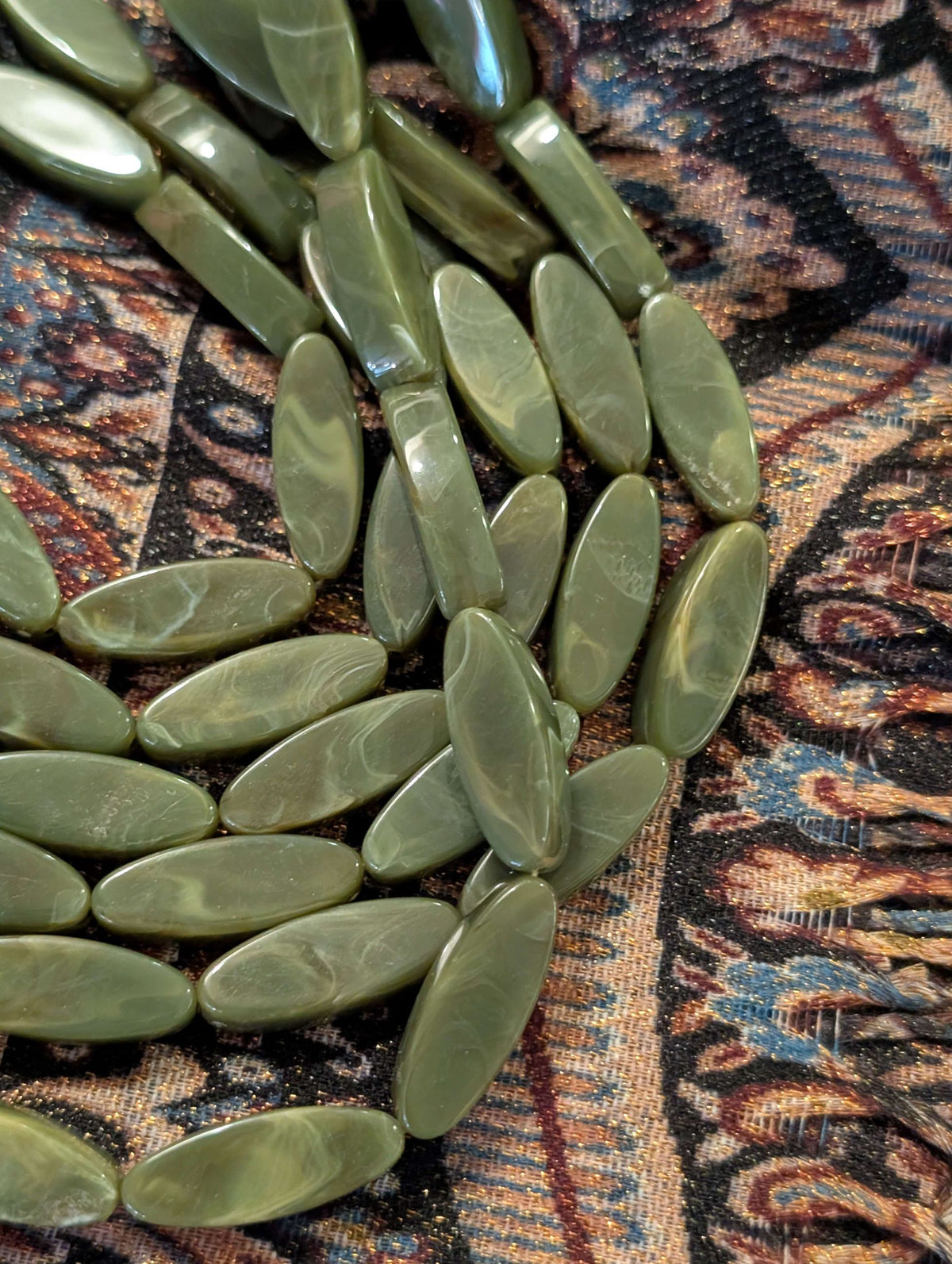 COLLANA AGATA MULTIFILO IN RESINA VERDE - NALI'