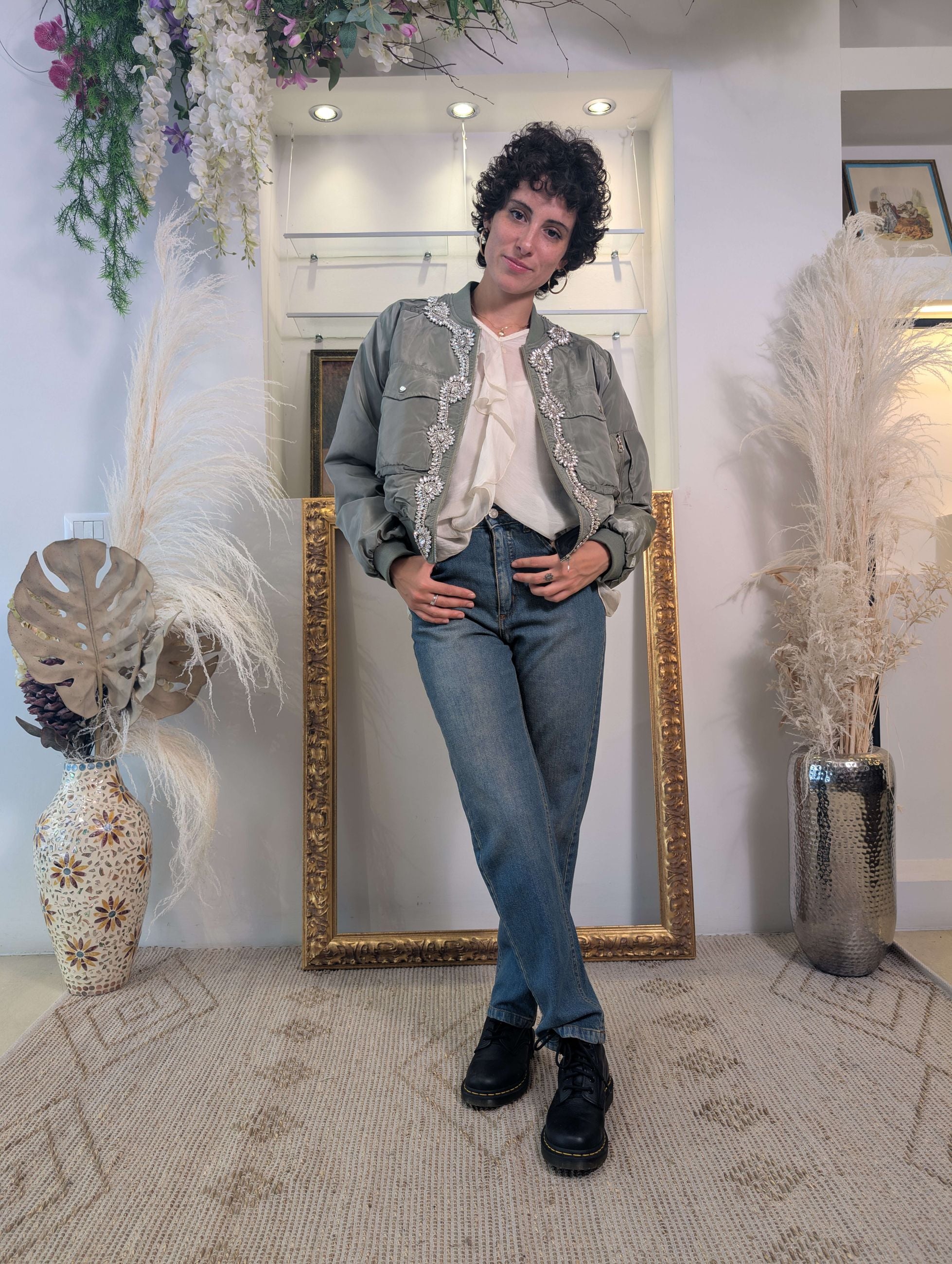 Bomber corto over in nylon con strass - TENSIONE IN