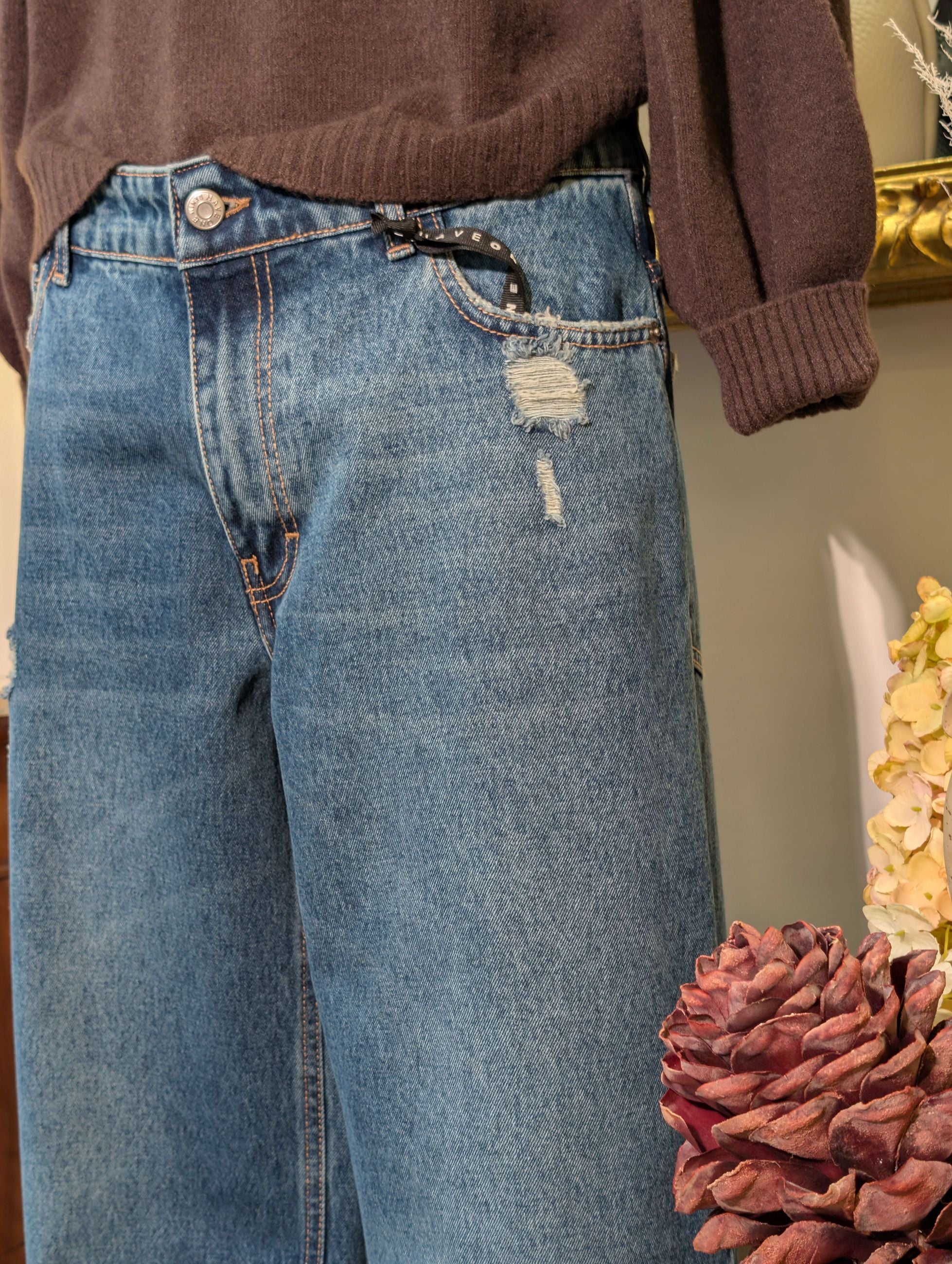 Jeans carrot con pinces al ginocchio - HAVE ONE