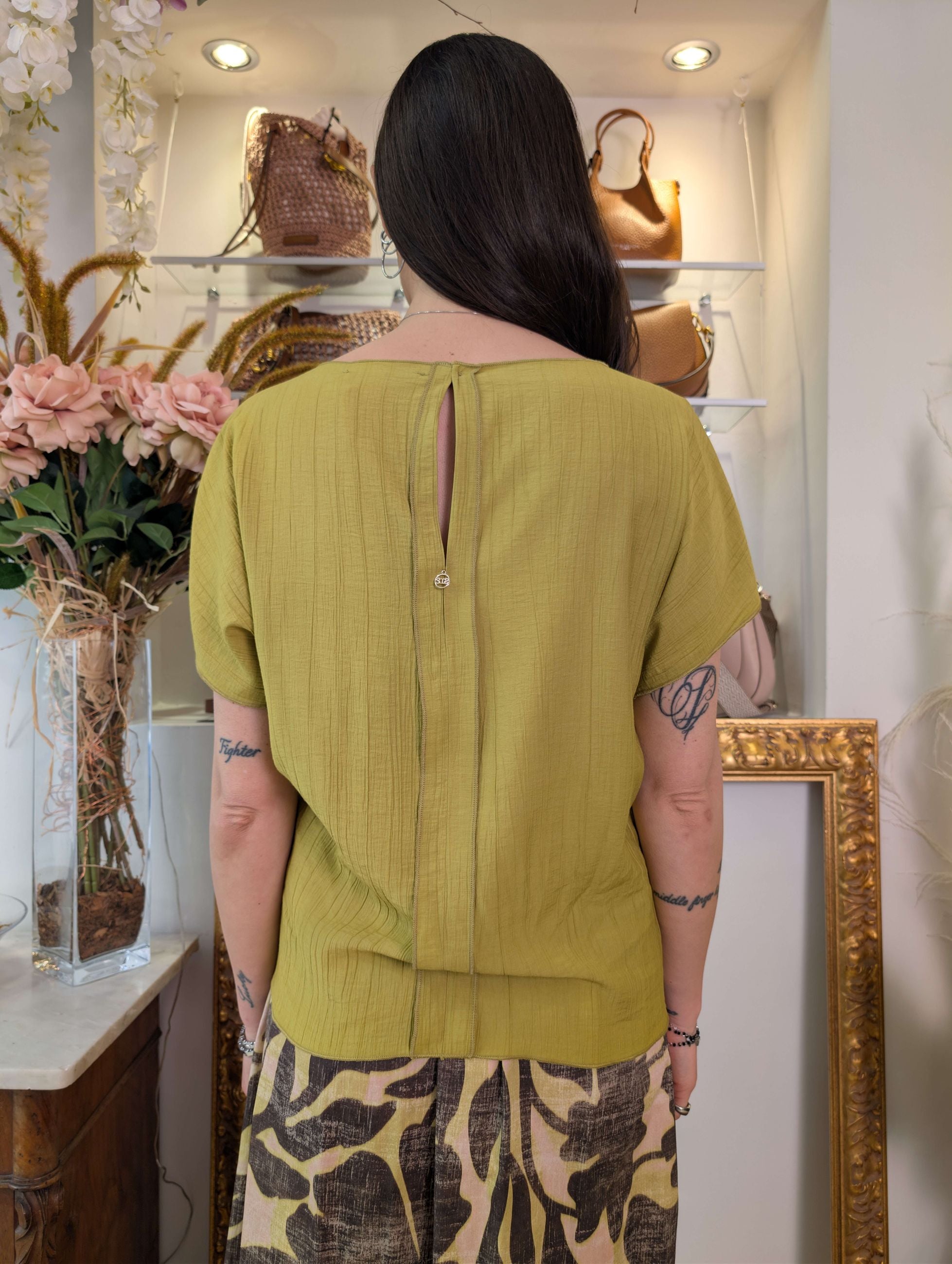 Blusa in crinkle Le Sarte del Sole – Scollo barchetta. - LE SARTE DEL SOLE