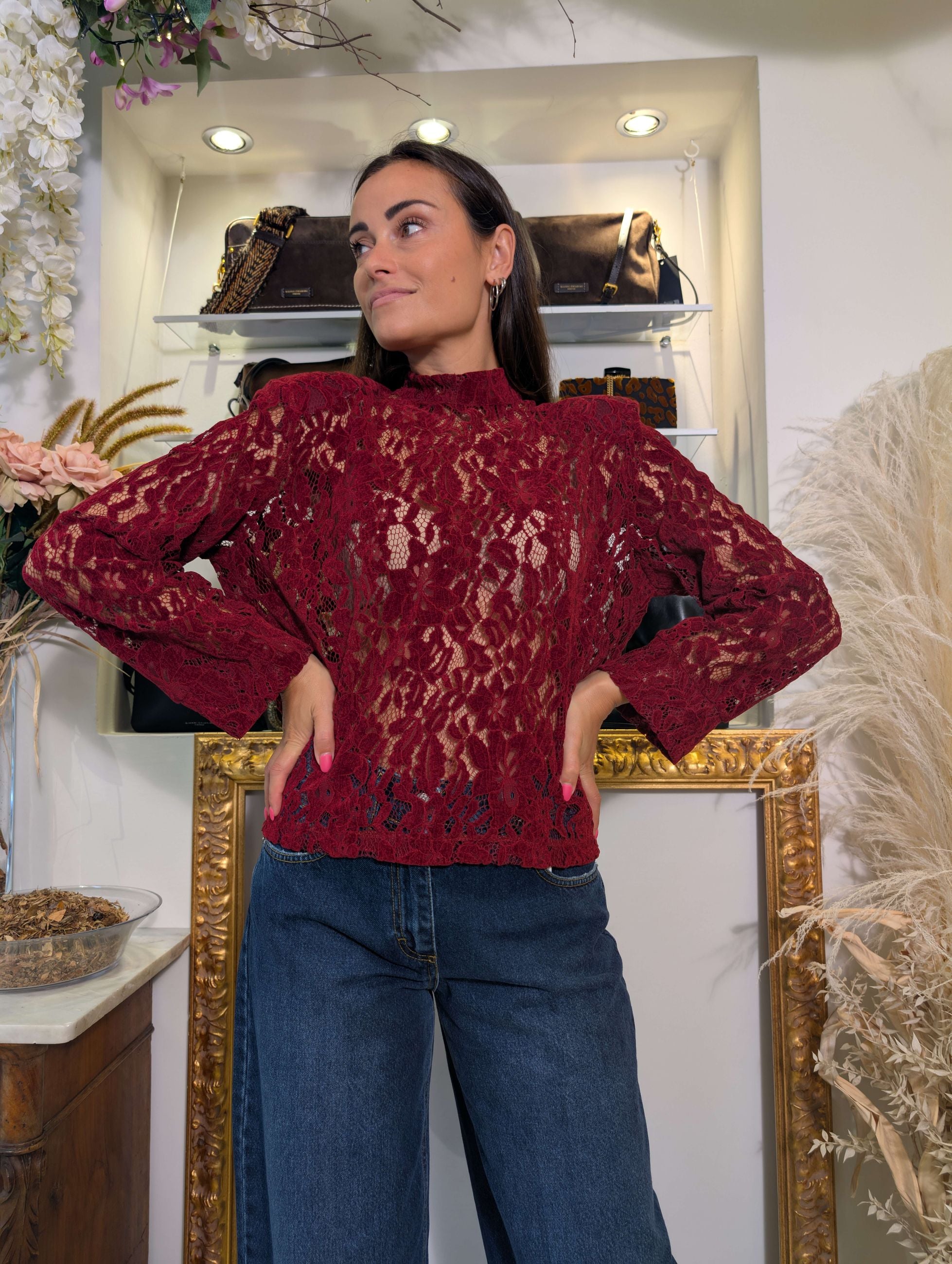 Blusa in pizzo di ciniglia con collo montante - HAVE ONE