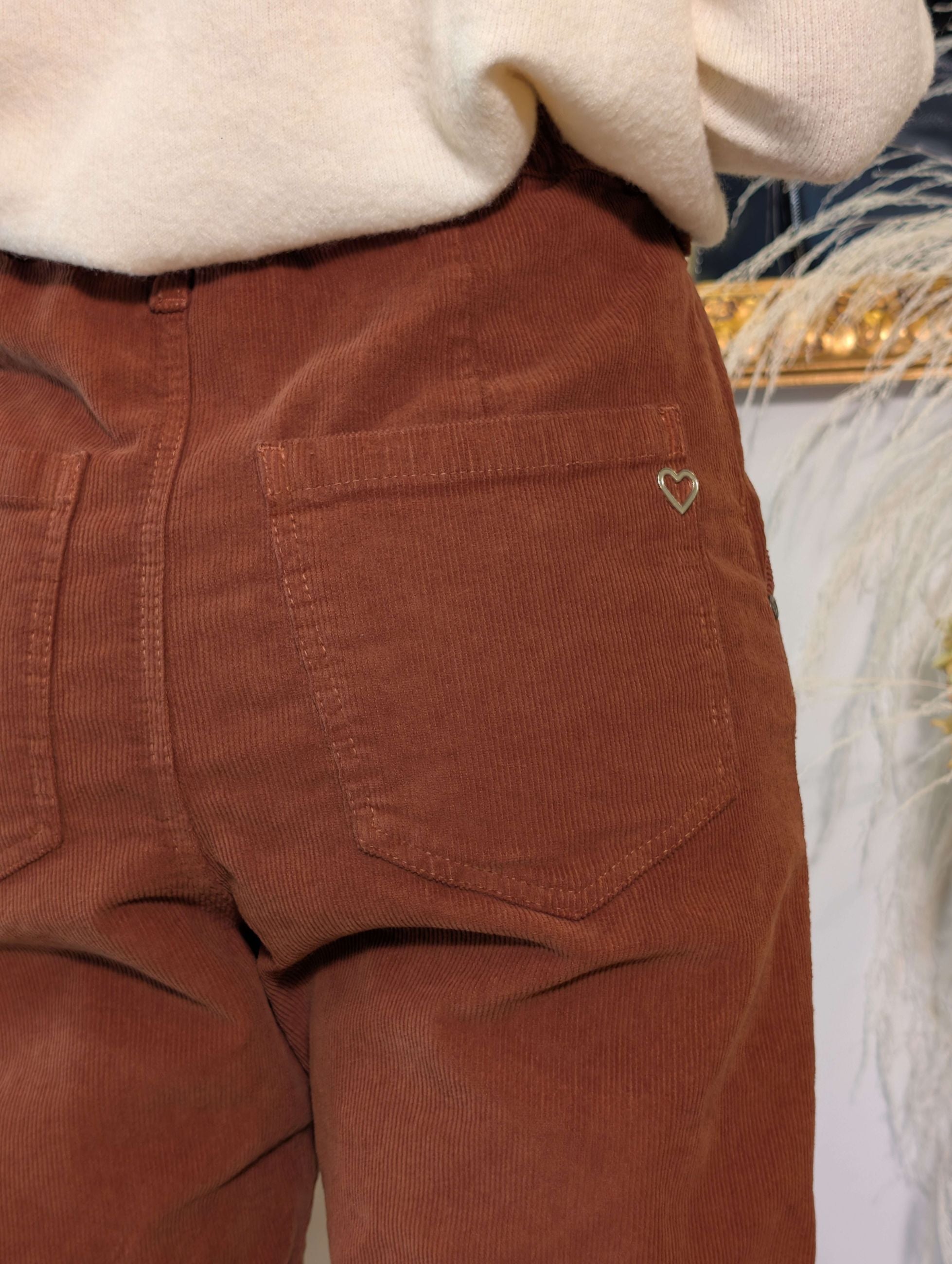 Panta chino in velluto con charm - PLEASE