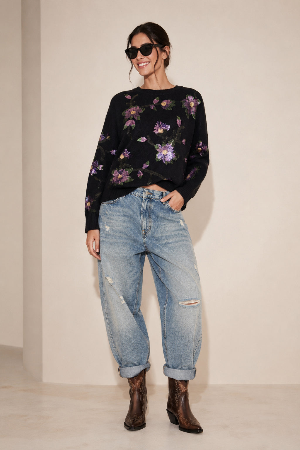 Maglia girocollo con ricamo floreale - LOLA by Sandro Ferrone