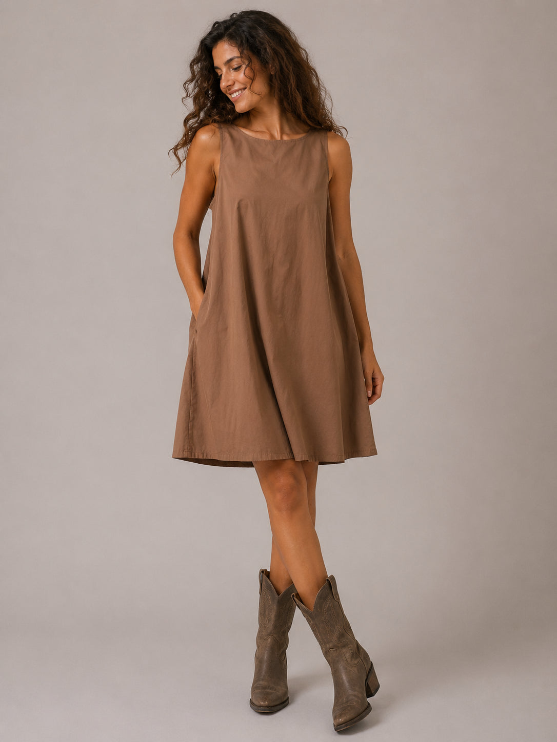 Abito corto in cotone. - SHE_FLORENCE_LAB