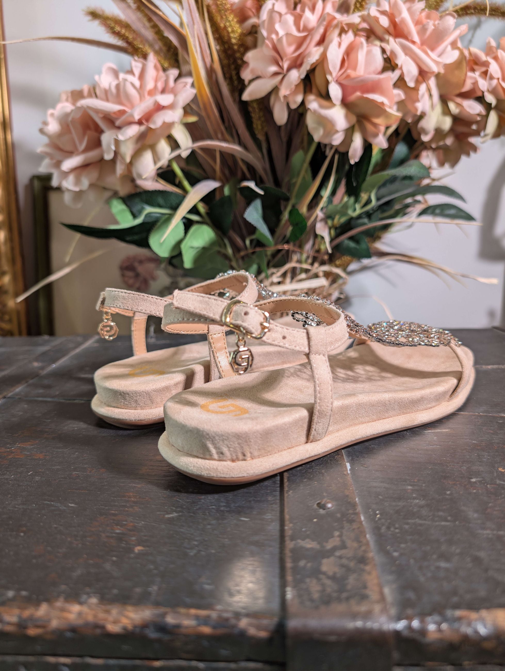 Sandalo in suede naturale con rete strass - GOLD & GOLD