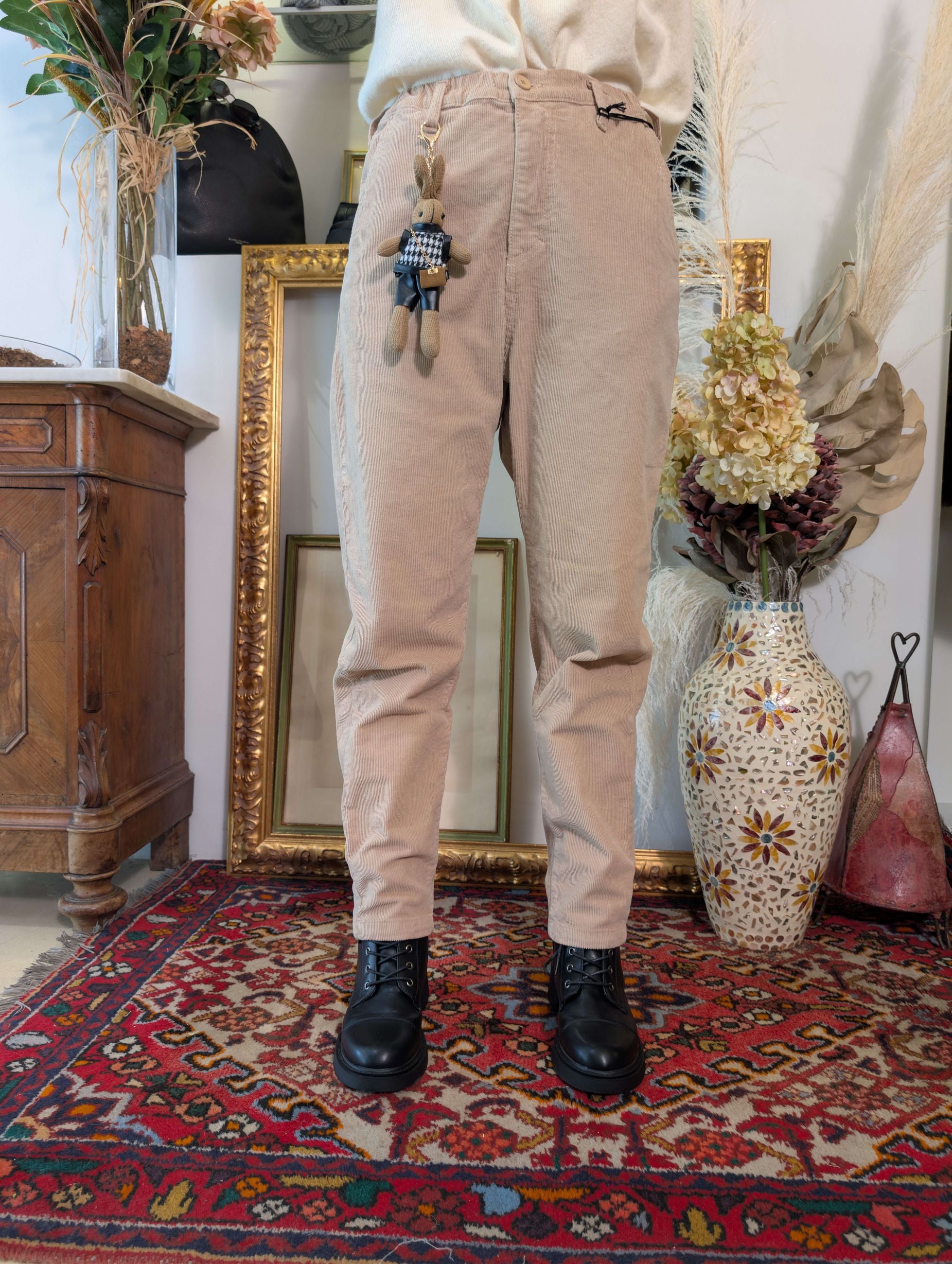 Panta chino in velluto con charm - PLEASE