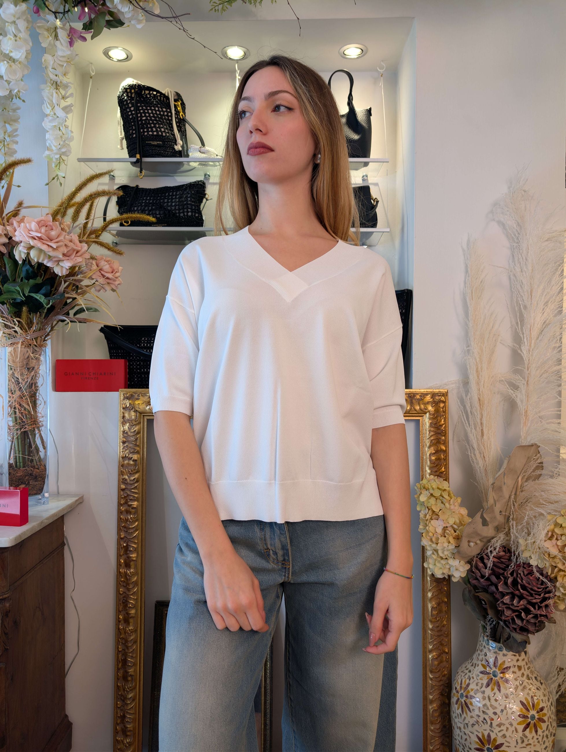 Maglia Scollo V Manica Corta – She_Florence_Lab - SHE_FLORENCE_LAB